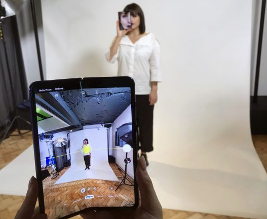 三星折疊屏5G手機即將出現，手板模型制作在其中扮演什么角?